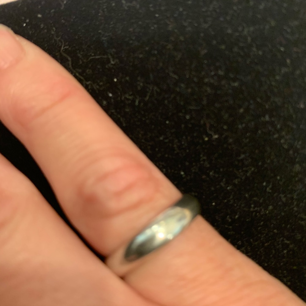 New! Sterling Silver Ring - Picture 2 of 7